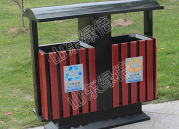 Outdoor Waste Receptacle With Inner Plastic Bin