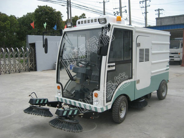 Street Cleaning Equipment Street Sweeper