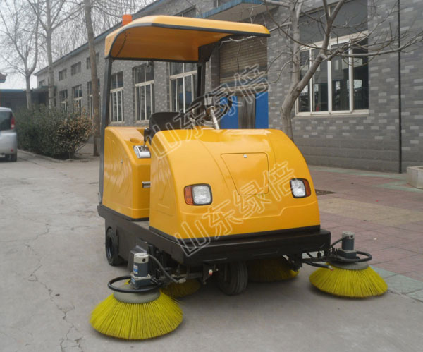 Eletric Road Sweeping Truck for sale