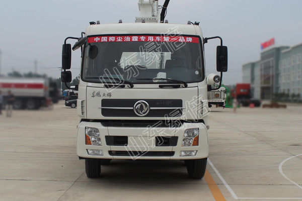 Dongfeng Environmental Protection Dust Suppression Truck