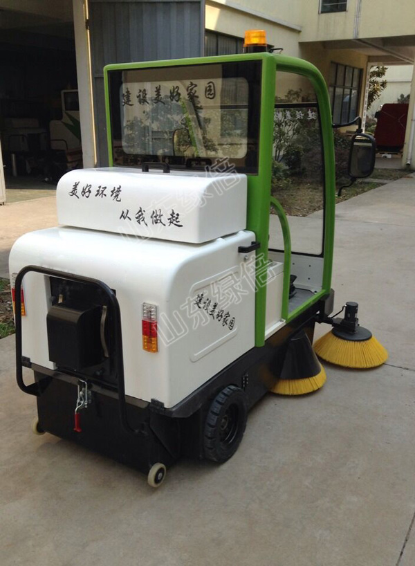 LB-1800 Intelligent Ride On LB-1800 Intelligent Ride On Floor Sweeper