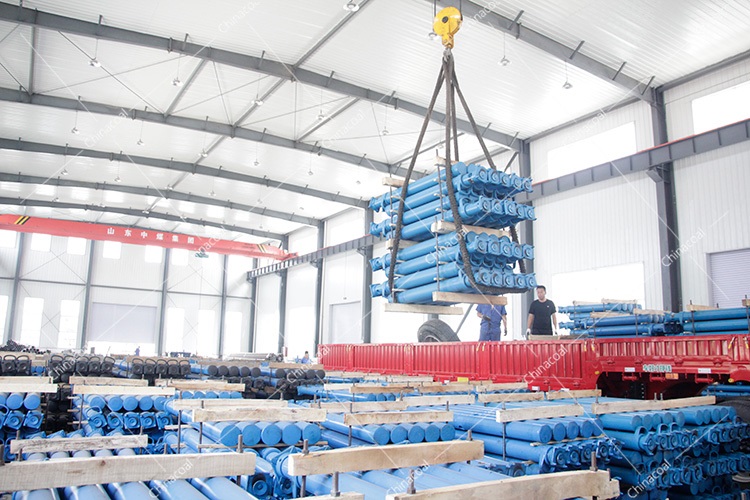 Shandong Lvbei Send A Batch Mine Single Hydraulic Prop To Hunan