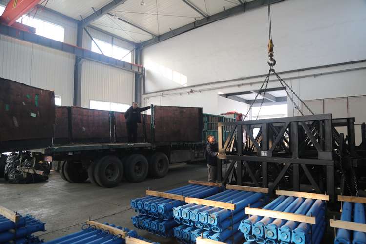 Shangdong LB Sent A Batch Of Mining Material Cars To Shenyang